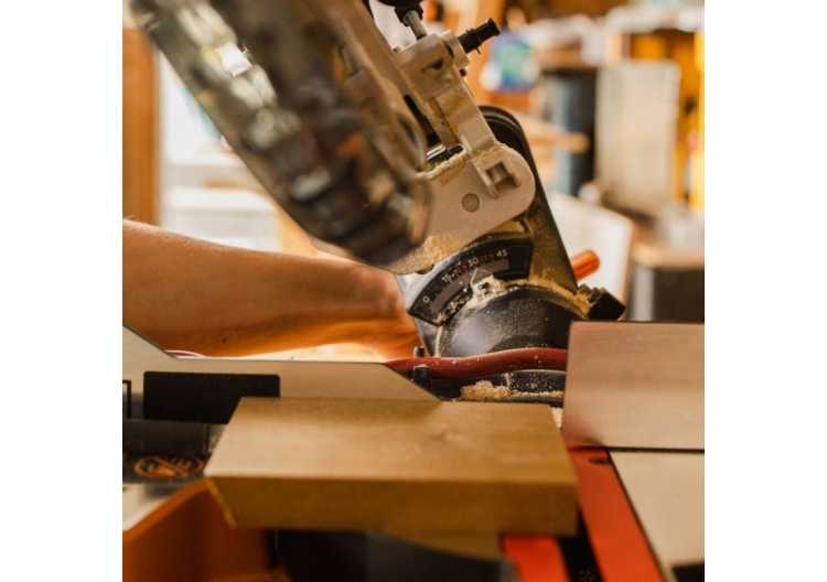 20V 7.25" SLIDING COMPOUND MITER SAW